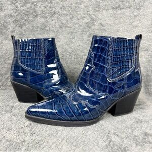 Sam Edelman Winona Western Booties Navy Blue Croc Print Slip On Women’s 6.5